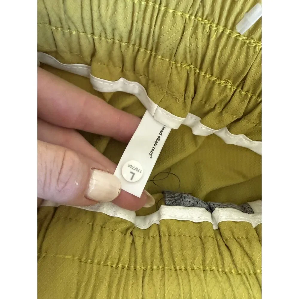 GONGGAR SLATELINE L NWOT water-repell ripstop hiking shorts Yellow Cream